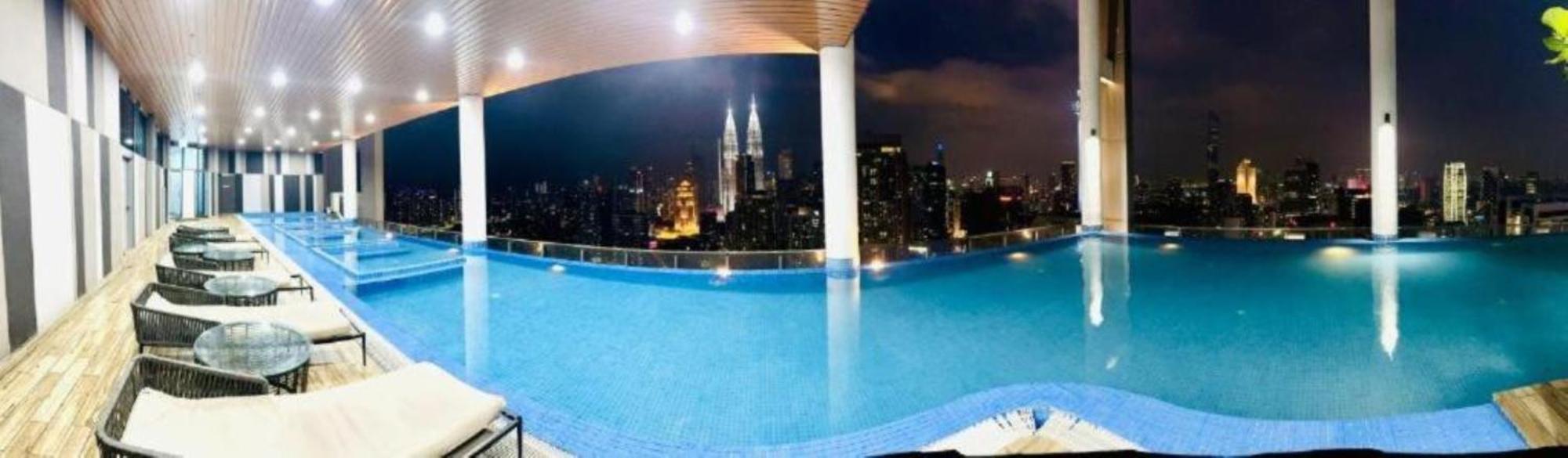 The Luxe Colony Klcc By Sky Pool Apartment Kuala Lumpur Exterior photo
