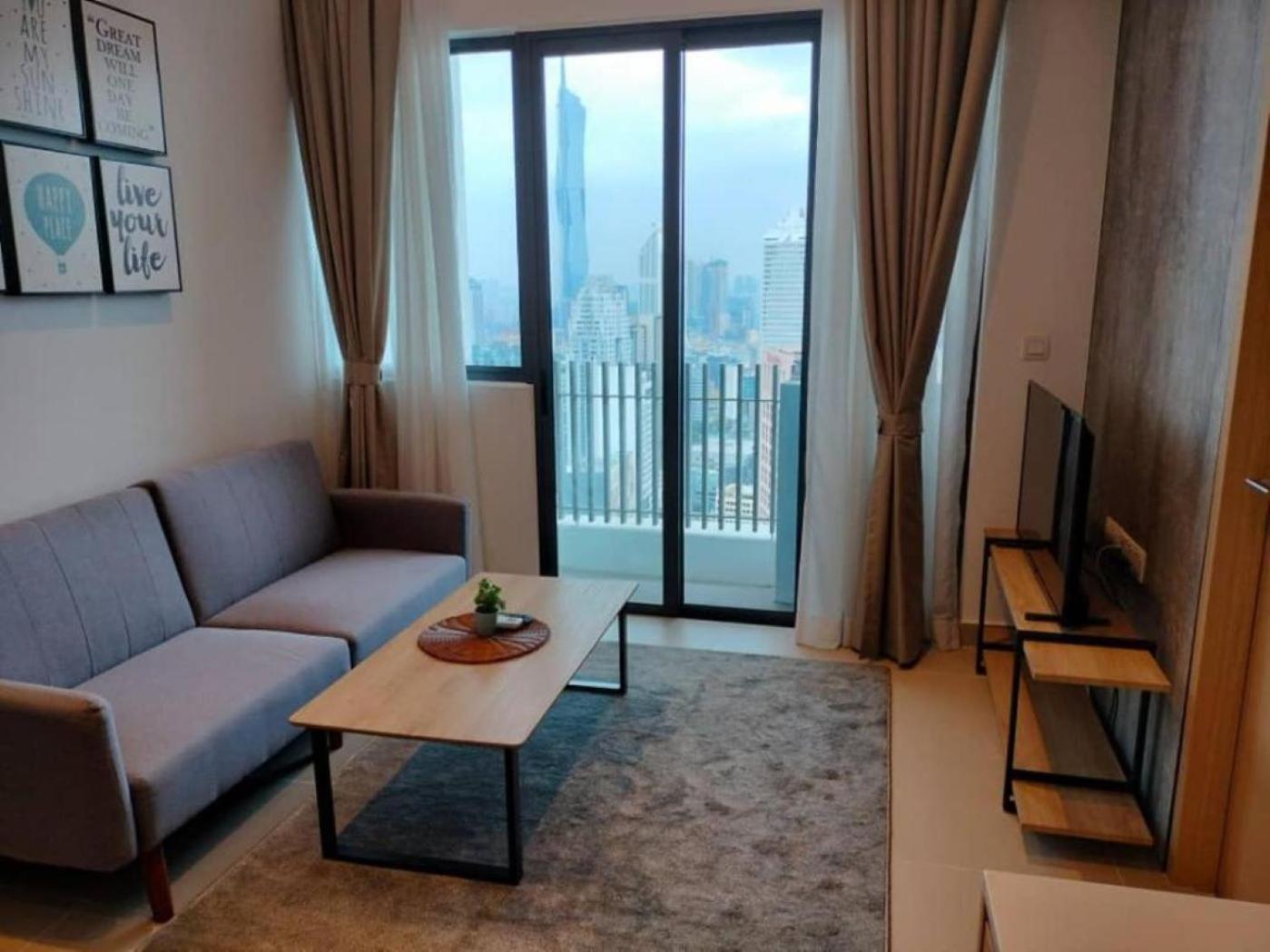 The Luxe Colony Klcc By Sky Pool Apartment Kuala Lumpur Exterior photo